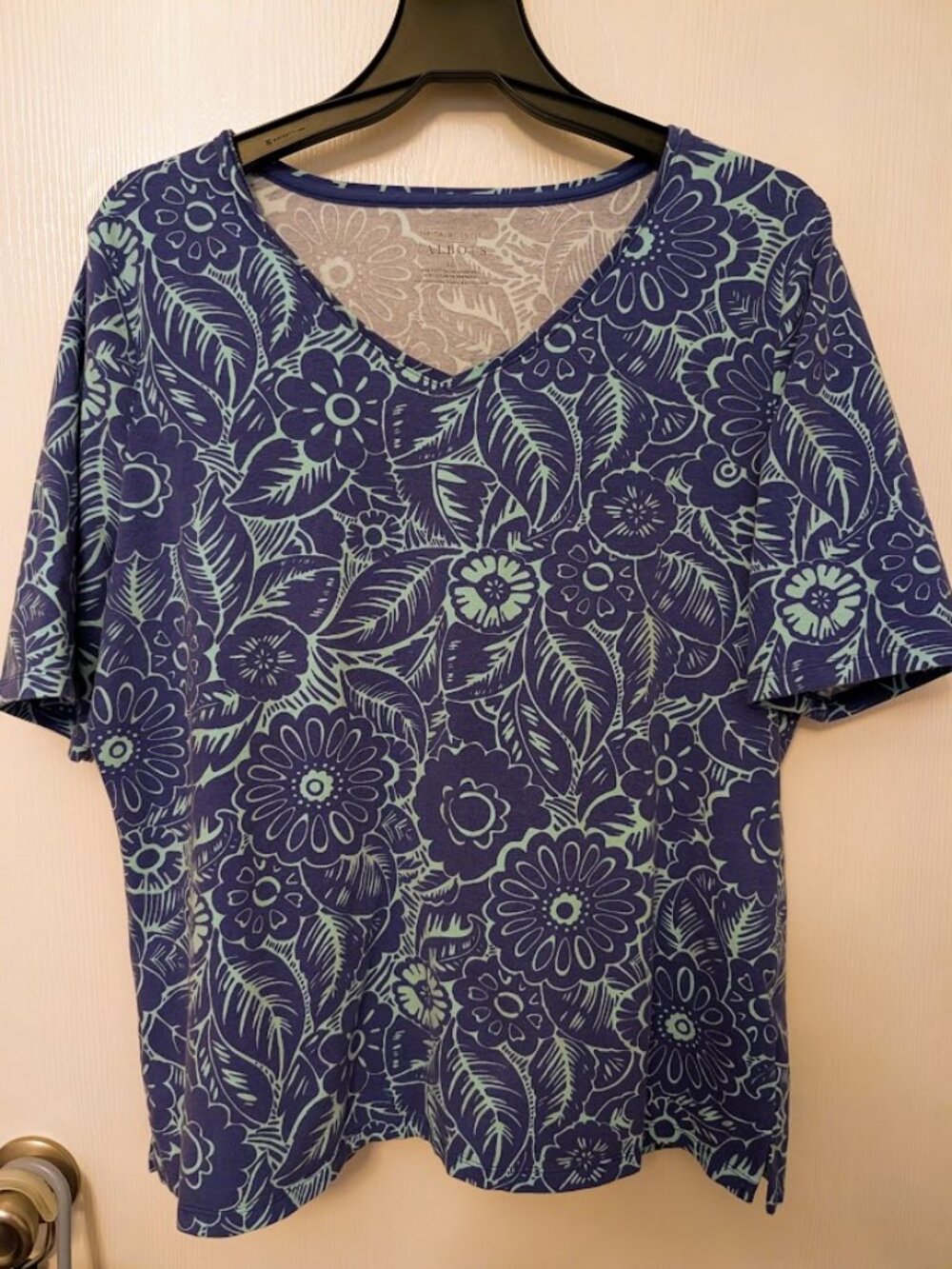 Talbots blue floral S/S top‎ Size XL
